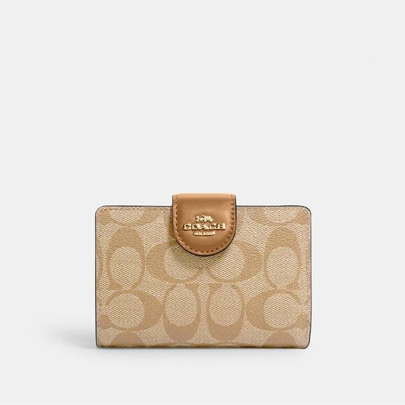 Coach Medium Corner Zip Wallet In Signature Canvas - Picture 1 of 6